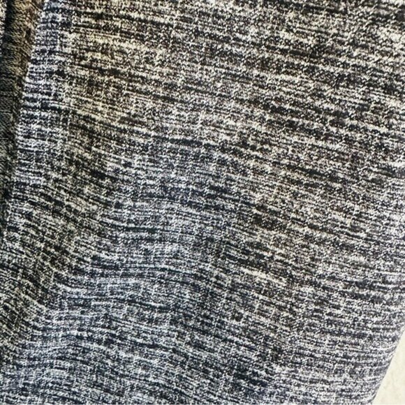 Lululemon Vinyasa Scarf Marled Gray Snap Buttons OS Shawl Wrap Convertible - Picture 9 of 14